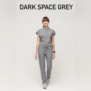 Figs Women’s Dark Space Grey Yola Skinny Scrub Pants Small